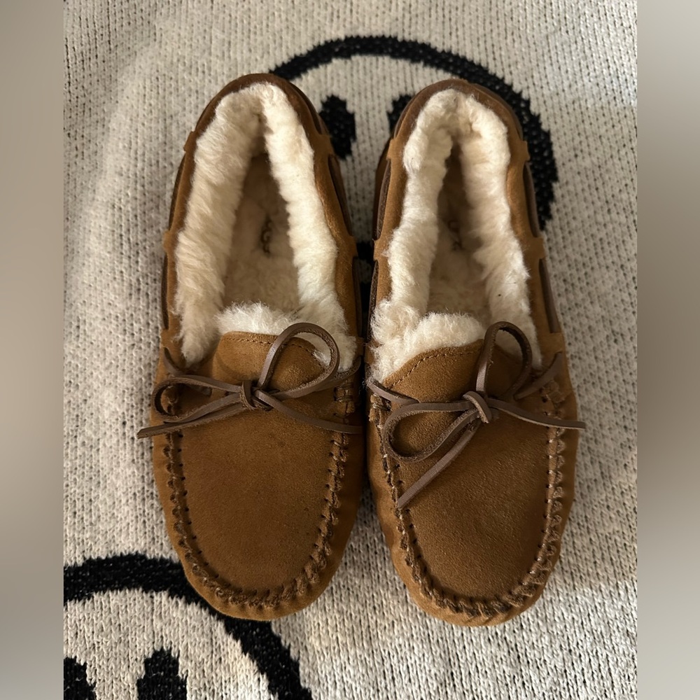 Uggs Mocs SZ 3